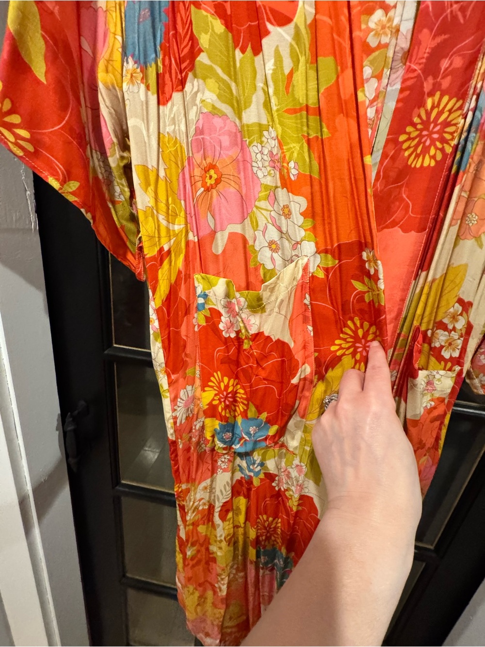Spell & The Gypsy Tyler Maxi Robe in Chilli S/M - Picture 7 of 13